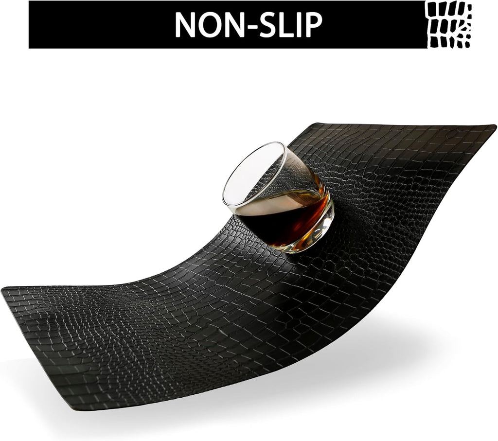 Set of 4 Faux Leather Placemats, PU Table Mats, Waterproof, Stain Resistant, Heat Resistant, Easy to Clean for Kitchen Dining Table,Conference Table