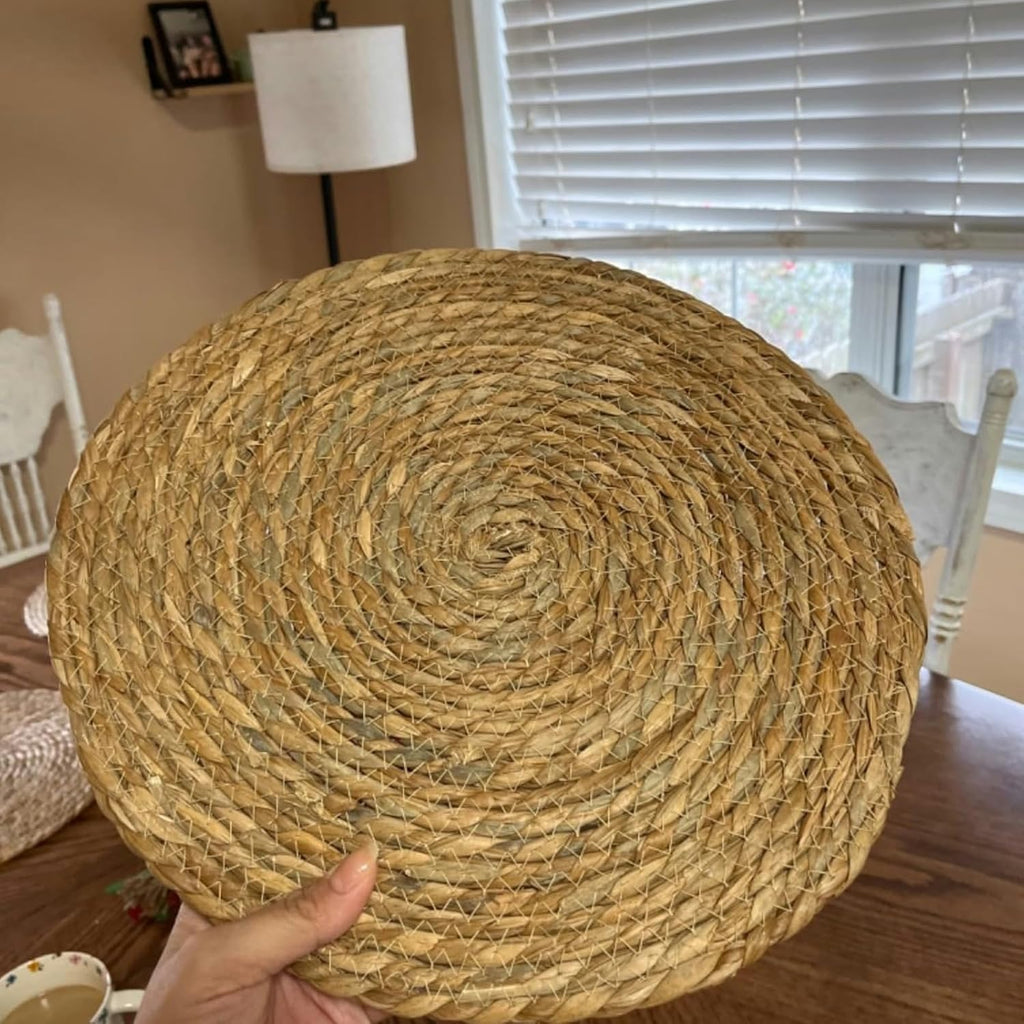 Round Woven Placemats Set of 4, 12" Boho Rattan Placemats Natural Hand-Woven Place Mats Table Decor, Chargers for Dinner Plates, Farmhouse Place Mats, Wicker Table Mats for Dining Table, Home