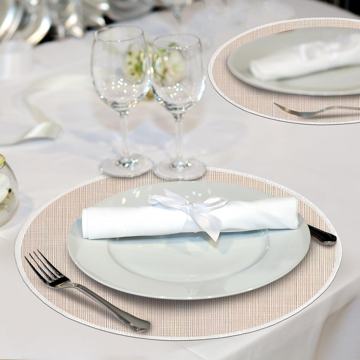 Beige Placemats Set of 4, 15 Inch Round for Kitchen & Dining Room