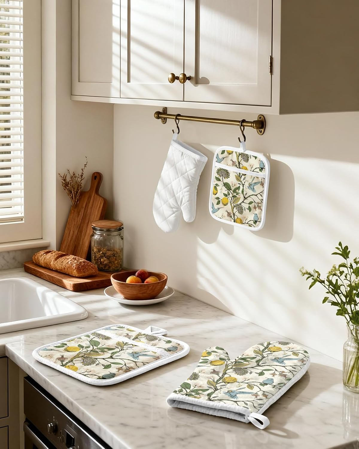 Miss Adola Cotton Oven Mitts and Pot Holders Sets, Lemon Songbird