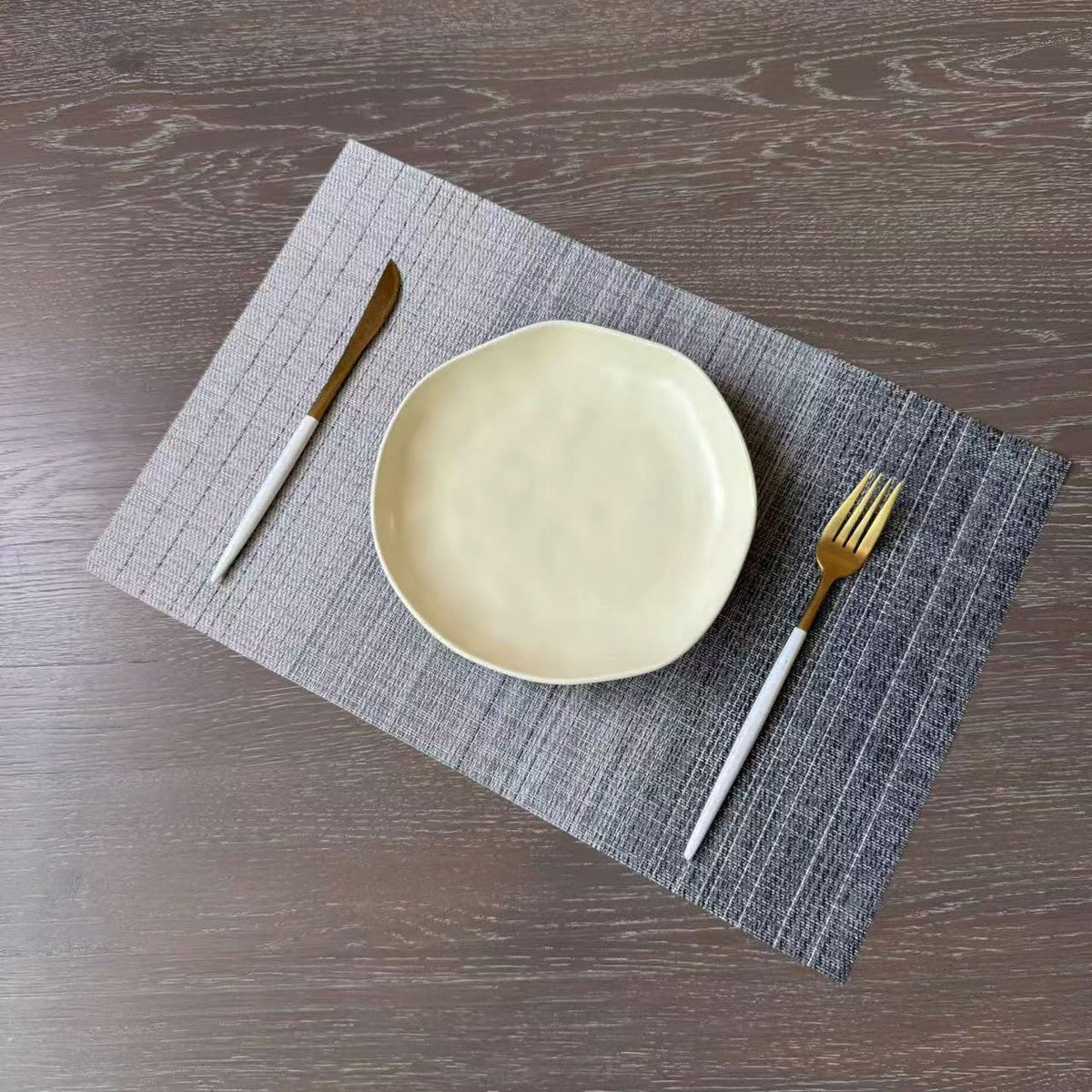 Zupro Pink Placemats Set of 4 Woven PVC 18"x12" for Indoor Outdoor Usage