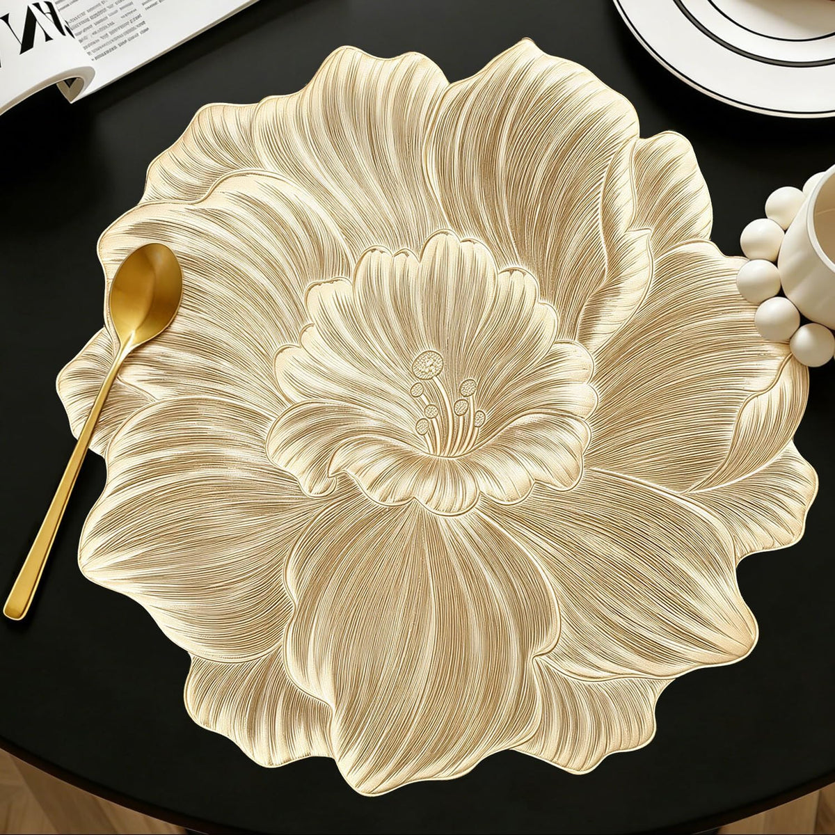 Quantum Love Camellia Gold Round Placemats Set of 6, 15 Inch PVC 3D Metallic Flower Table Mats, Wipeable Waterproof Non Slip Heat Resistant Placemats for Wedding Party Christmas Dining Table Decor