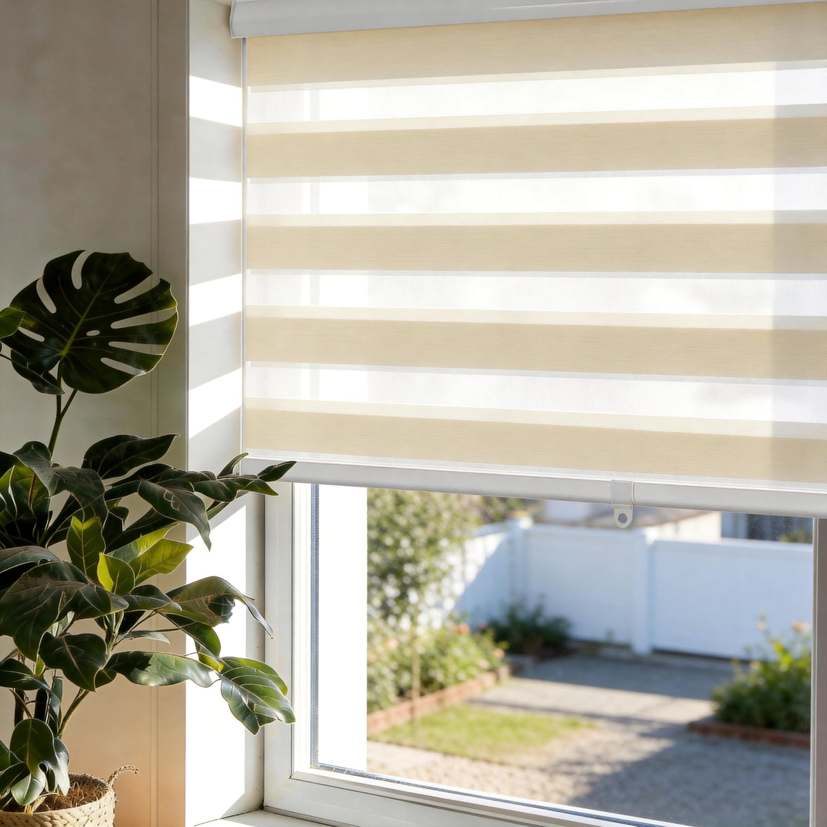 Cordless Zebra Blinds Window Blind Zebra Shade Blinds for Windows Roller Sheer Shades Privacy Light Filtering Shades for Home Kitchen Bathroom (Width 21'' X Height 72'' White)