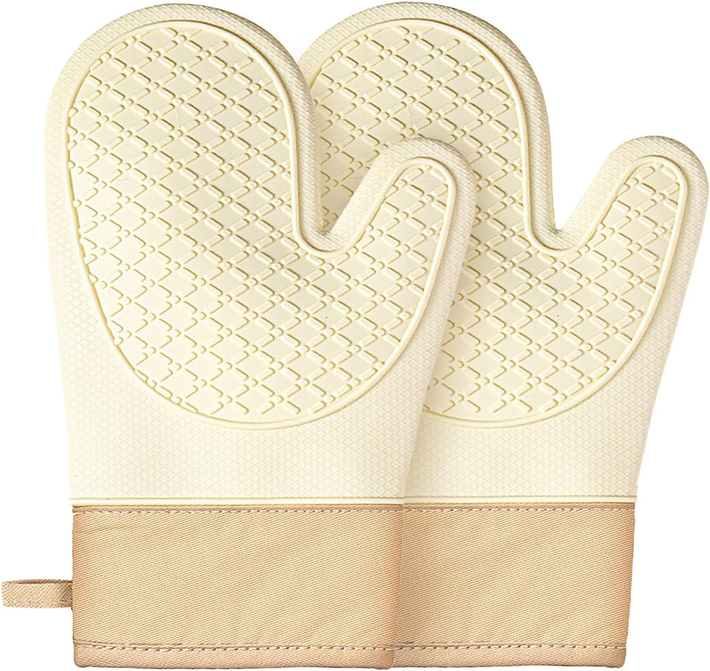 Silicone Oven Mitts (2 PCS), Waterproof Non Slip Grip Oven Gloves with Thick Soft Cotton Lining, Universal Fit Heat Resistant Kitchen Gloves for Baking, BBQ, Cooking and Grilling - White