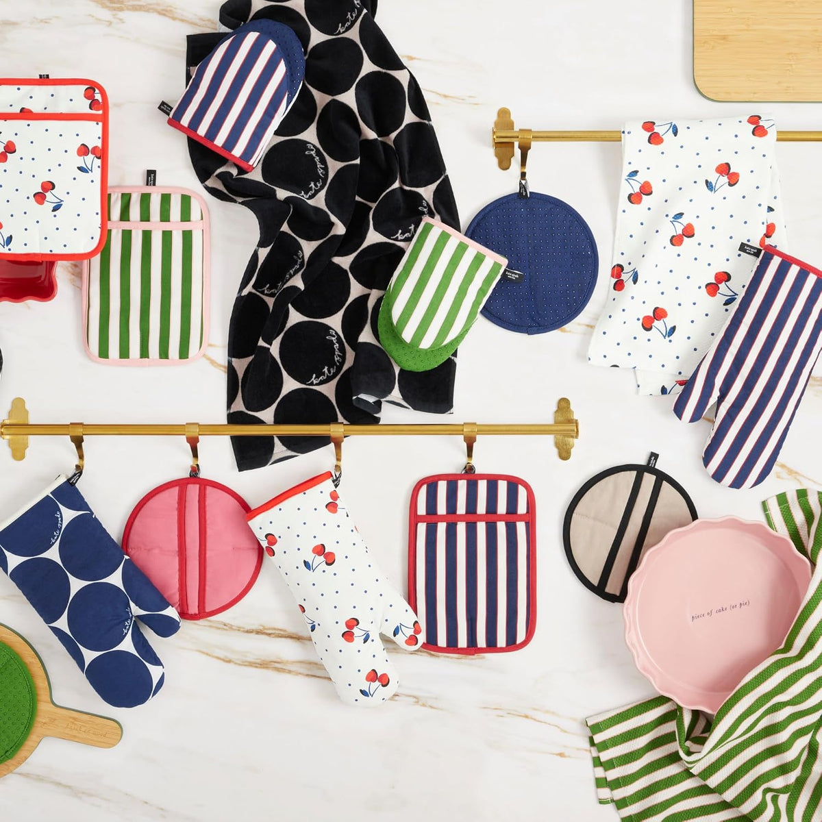kate spade new york Botanical Stripe Oven Mitt 2-Pack Set, 7" x 13", Green/Pink