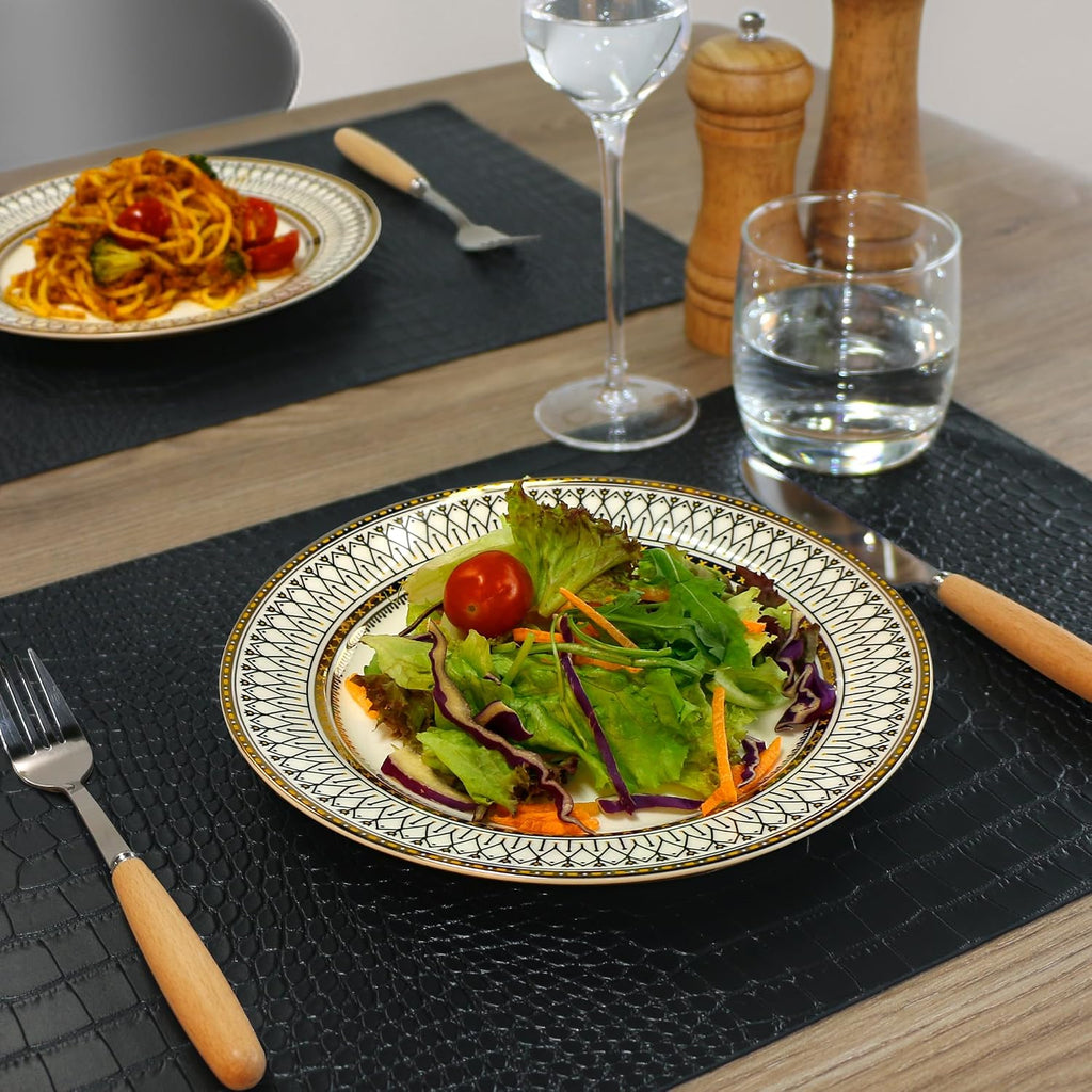 Set of 4 Faux Leather Placemats, PU Table Mats, Waterproof, Stain Resistant, Heat Resistant, Easy to Clean for Kitchen Dining Table,Conference Table