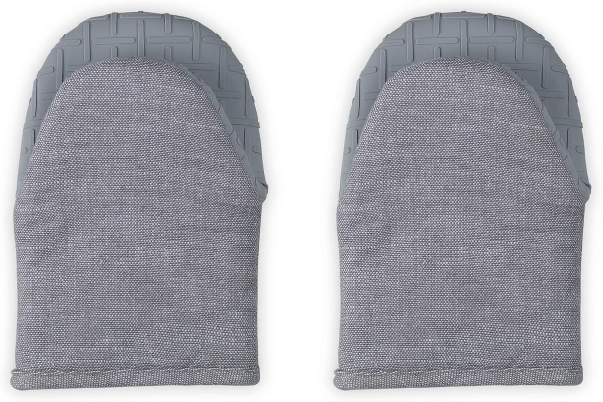 Le Creuset Set of 2 Mini Oven Mitts, 8", Charbon