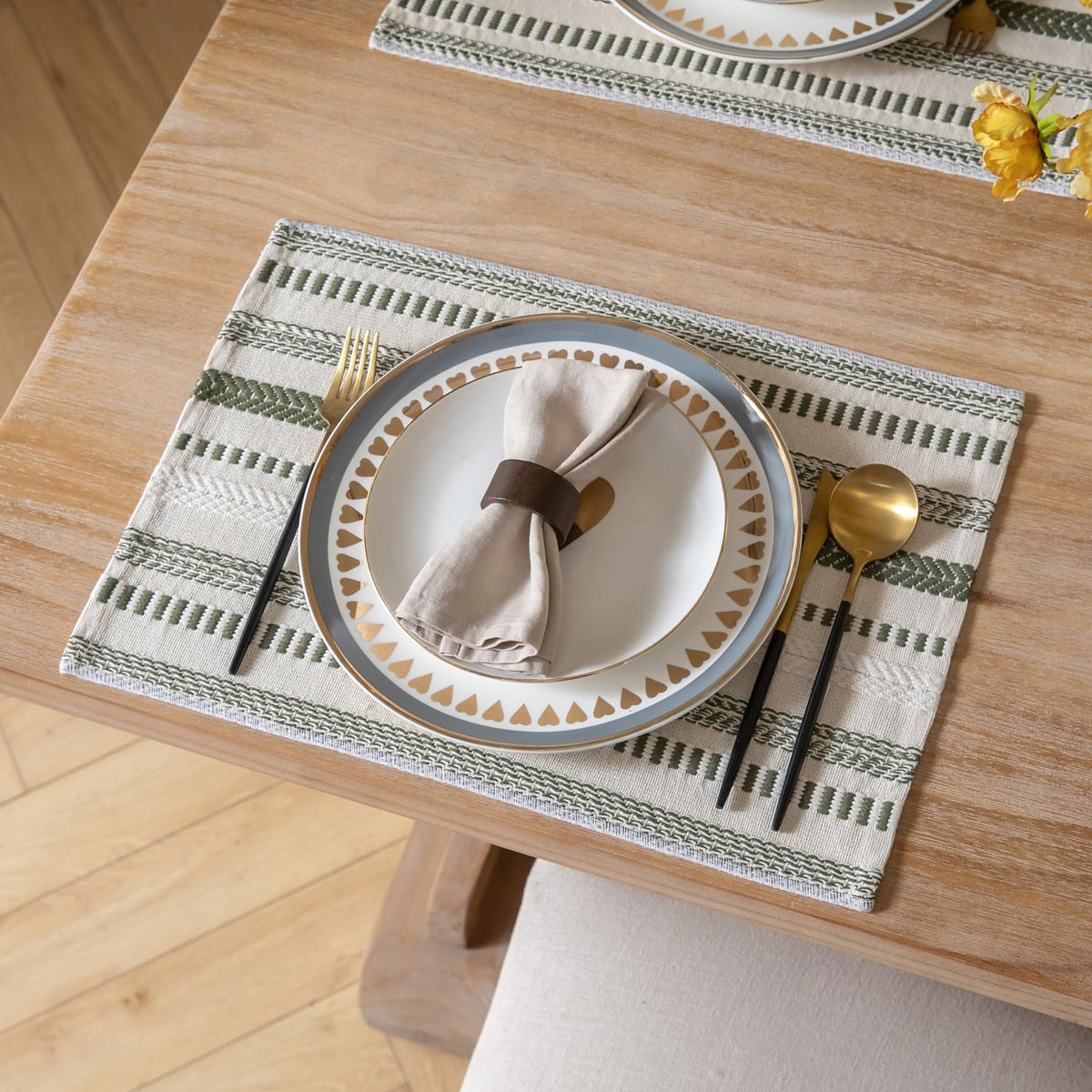 Caflife Boho Placemats Set of 4, Blue Beige Cotton Linen Woven Place Mats