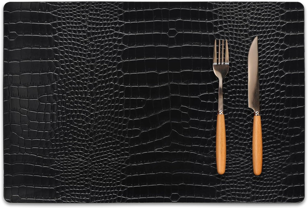 Set of 4 Faux Leather Placemats, PU Table Mats, Waterproof, Stain Resistant, Heat Resistant, Easy to Clean for Kitchen Dining Table,Conference Table