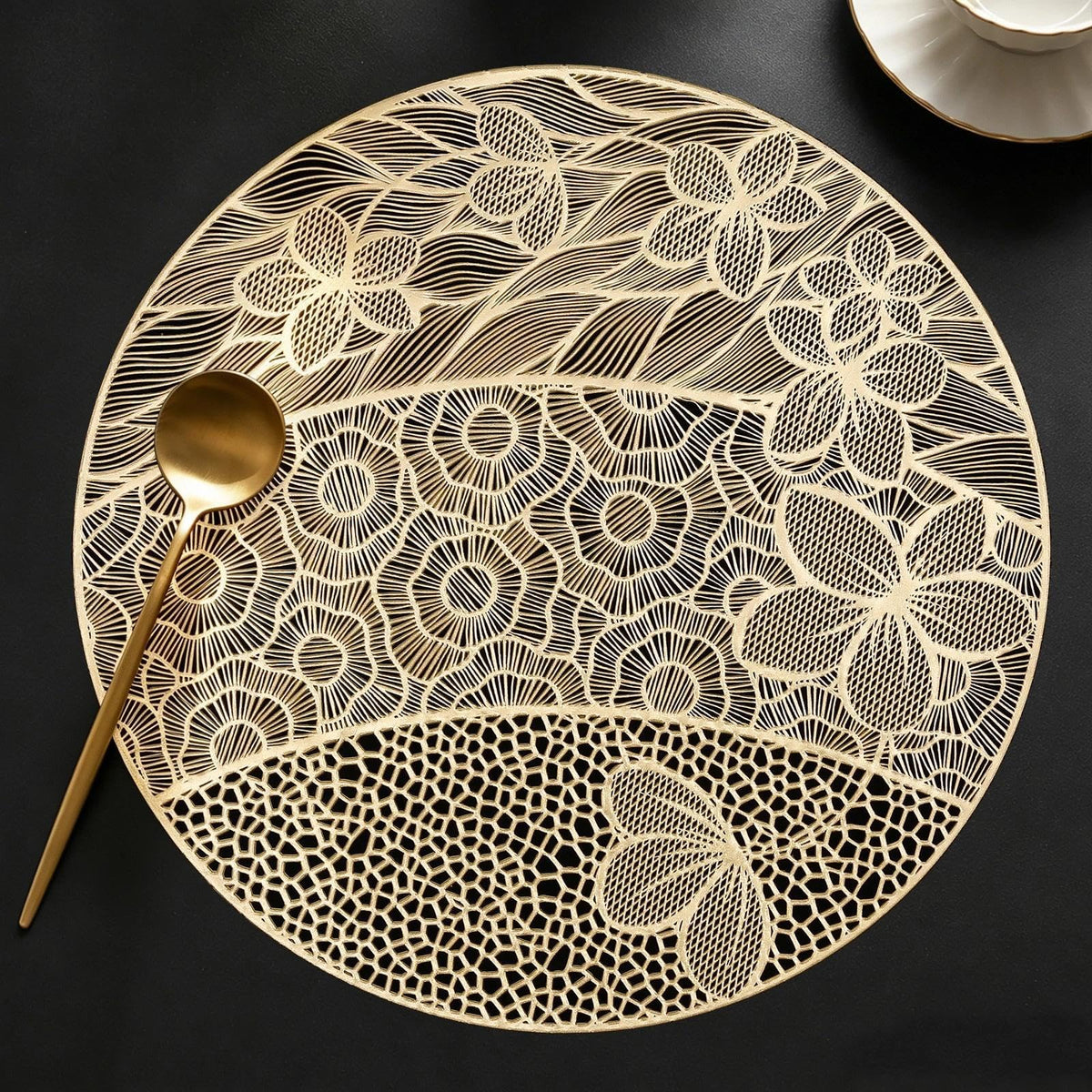 Quantum Love Camellia Gold Round Placemats Set of 6, 15 Inch PVC 3D Metallic Flower Table Mats, Wipeable Waterproof Non Slip Heat Resistant Placemats for Wedding Party Christmas Dining Table Decor