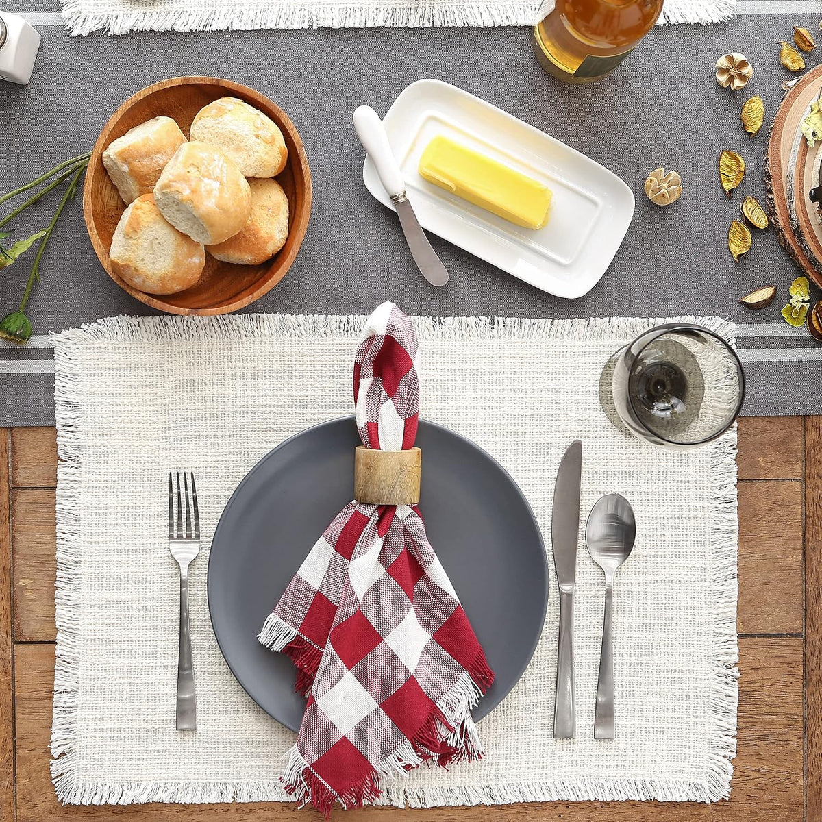 DII Linen Tabletop Collection Machine Washable, Placemat Set, 14.5x20.5, Cream, 4 Piece
