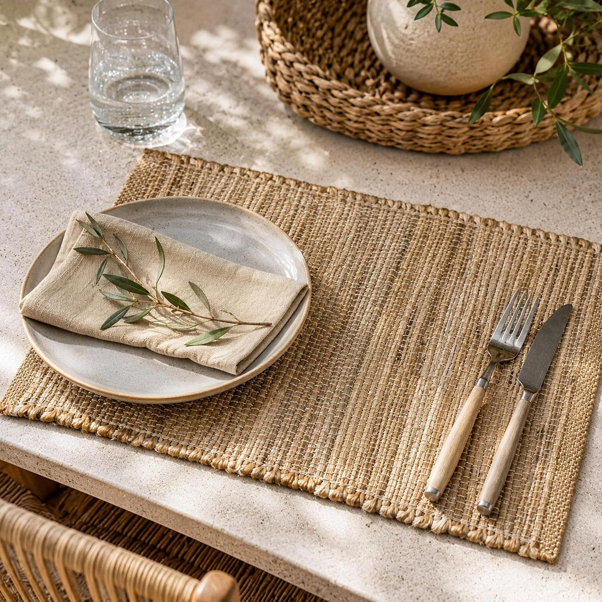 Chardin Home Eco-Friendly Natural Jute/Hemp Placemats 13''x''19, Set of 4 Natural/Beige Table Mats | Perfect for Holidays, Thanksgiving, Christmas, or Everyday Meals